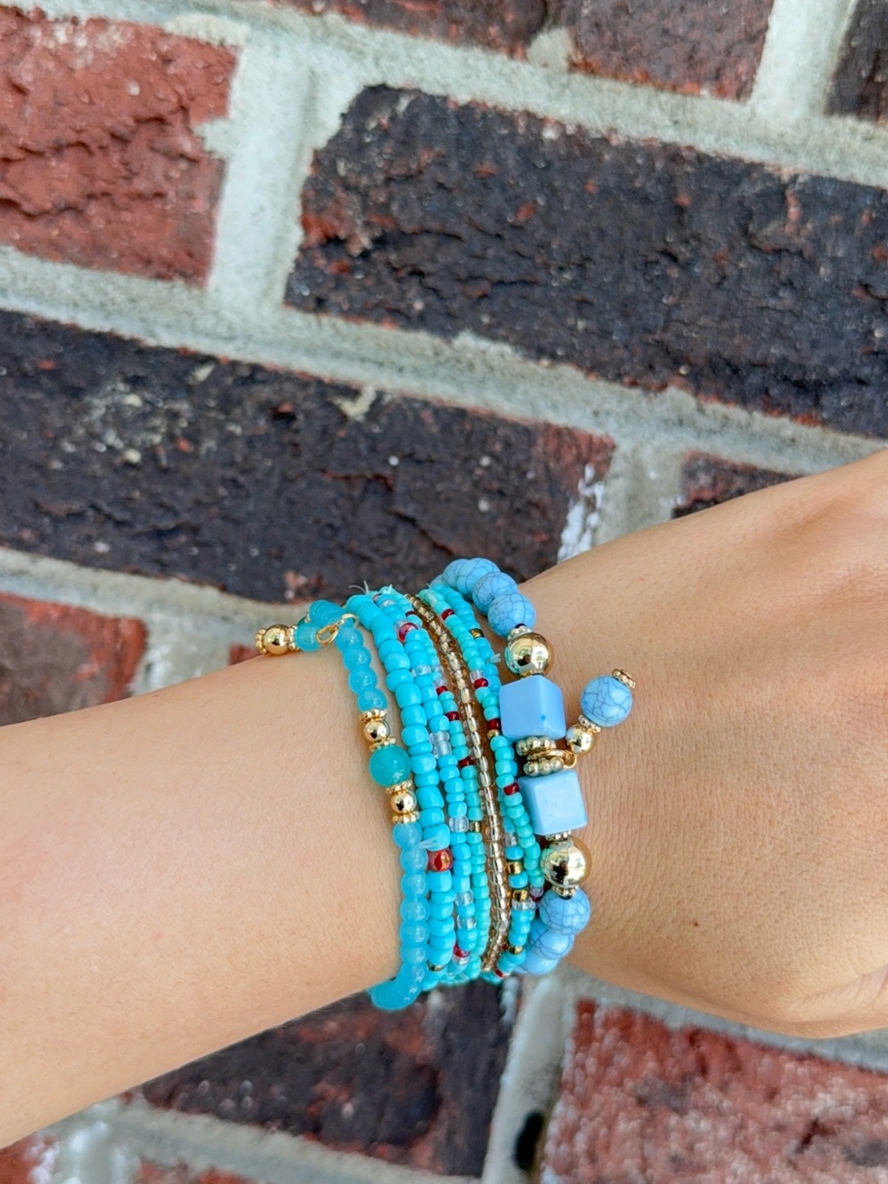 Turquoise Multi-Strand Beaded Bracelet - Picture 4 of 8